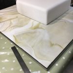 Marbelled cake base
